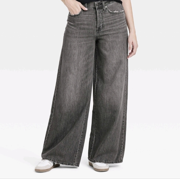 Super Wide Leg Jeans - Picture 1 of 4